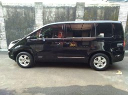 Mitsubishi Delica D5 2015 Hitam 2