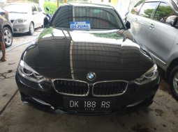 Jual mobil BMW 3 Series 328i 2014 2