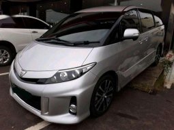 2013 Toyota Estima dijual 5