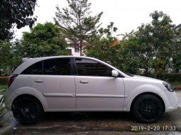 Kia Pride  2011 harga murah 4