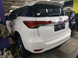 Jual mobil Toyota Fortuner VRZ 2017 4