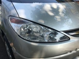 Toyota Previa Standard 2001 Silver 8