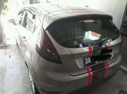 2011 Ford Fiesta dijual 5