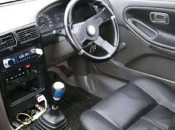 1997 Nissan Sentra dijual 4