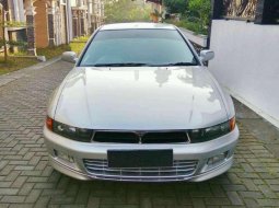 Mitsubishi Galant  1999 Silver 1