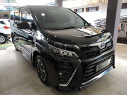 Jual Toyota Voxy 2017 1