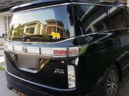 Nissan Elgrand Highway Star 2014 Hitam 4