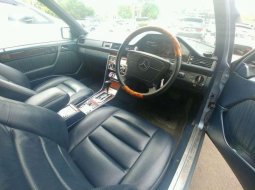 Mercedes-Benz 300E W124 1991 harga murah 7