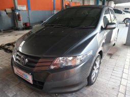 Jual Mobil Honda City E 2010  4