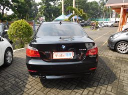 Jual Mobil BMW 5 Series 520i 2005 2