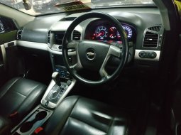 Jual mobil Chevrolet Captiva VCDI 2011 6
