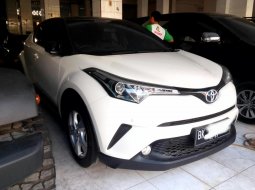 Jual Mobil Toyota C-HR 2018 1