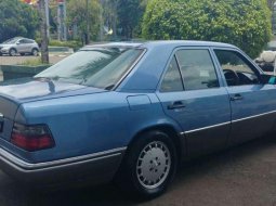 Mercedes-Benz 300E W124 1991 harga murah 4