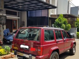 Jual mobil Jeep Cherokee Limited 1996 2