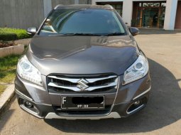 Jual Suzuki SX4 S-Cross 2017  1