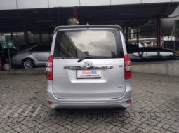 Jual Toyota NAV1 V Luxury A/T 2013 4