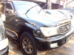 Jual Toyota Land Cruiser Sahara 2000 2