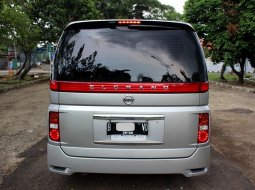 Jual Mobil Nissan Elgrand Highway Star 2005 4