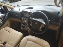 Jual mobil Hyundai H-1 Royale 2015 3