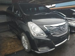 Jual mobil Hyundai H-1 Royale 2015 4