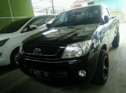 Toyota Hilux  2017 harga murah 4