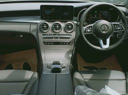 Jual Mobil Mercedes-Benz C-Class C200 2019  1
