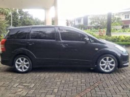 Toyota Wish () 2004 kondisi terawat 4