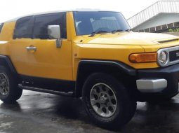 Toyota FJ Cruiser  2012 harga murah 2