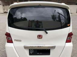 Honda Freed PSD 2011 Putih 2