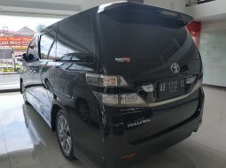 Jual Toyota Vellfire 2.4 NA 2010 5