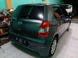 Toyota Etios 2013 dijual 4