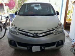 Daihatsu Xenia (R) 2014 kondisi terawat 2