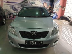 Jual Mobil Toyota Corolla Altis V 2010 1