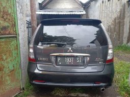 Mitsubishi Grandis 2008 dijual 3