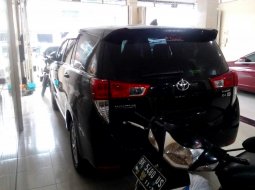 Jual Mobil Toyota Kijang Innova 2.4V 2016 3