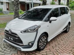 Jual Toyota Sienta Q 2018 3