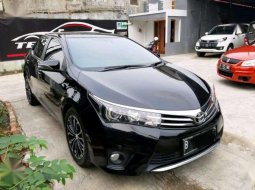 Toyota Corolla Altis 2014 dijual 4
