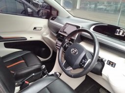 Jual Toyota Sienta Q 2017  2