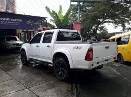 2012 Isuzu D-Max dijual 8