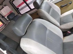 Daihatsu Taft Hiline 2.8 NA 1991 Putih 4