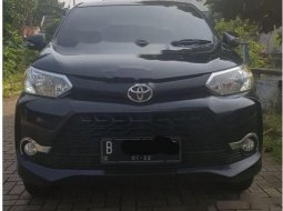 Toyota Veloz () 2017 kondisi terawat 1