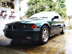 Jual BMW 3 Series 318i 1997 4