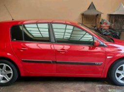 Renault Megane  2005 Merah 8