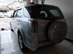 Jual Toyota Rush G 2014 3