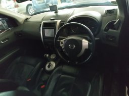 Jual mobil Nissan X-Trail 2.5 XT 2010 5