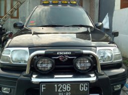 Jual mobil Suzuki Escudo JLX 2005 3