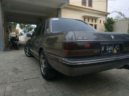 Toyota Crown 1990 dijual 8