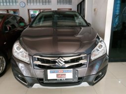 Jual Mobil Suzuki SX4 S-Cross 2016 1