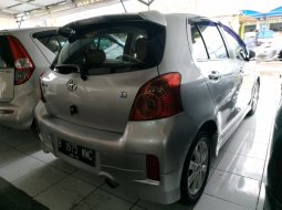 Jual Mobil Toyota Yaris E 2012 4