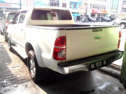 Jual Toyota Hilux D Cab 2014 3